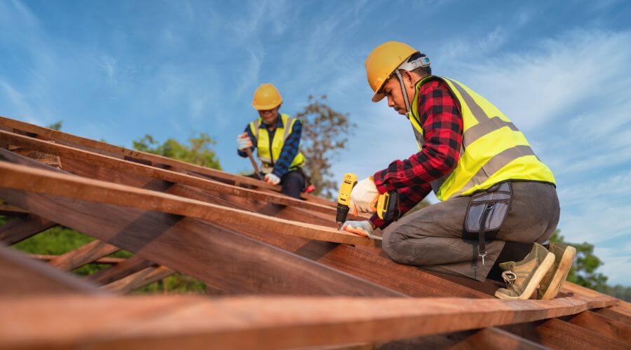 Professional residential roofers in Racine, WI